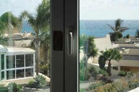 Bonito Apartamento Reformado En Las Coronas Costa Teguise Exterior foto